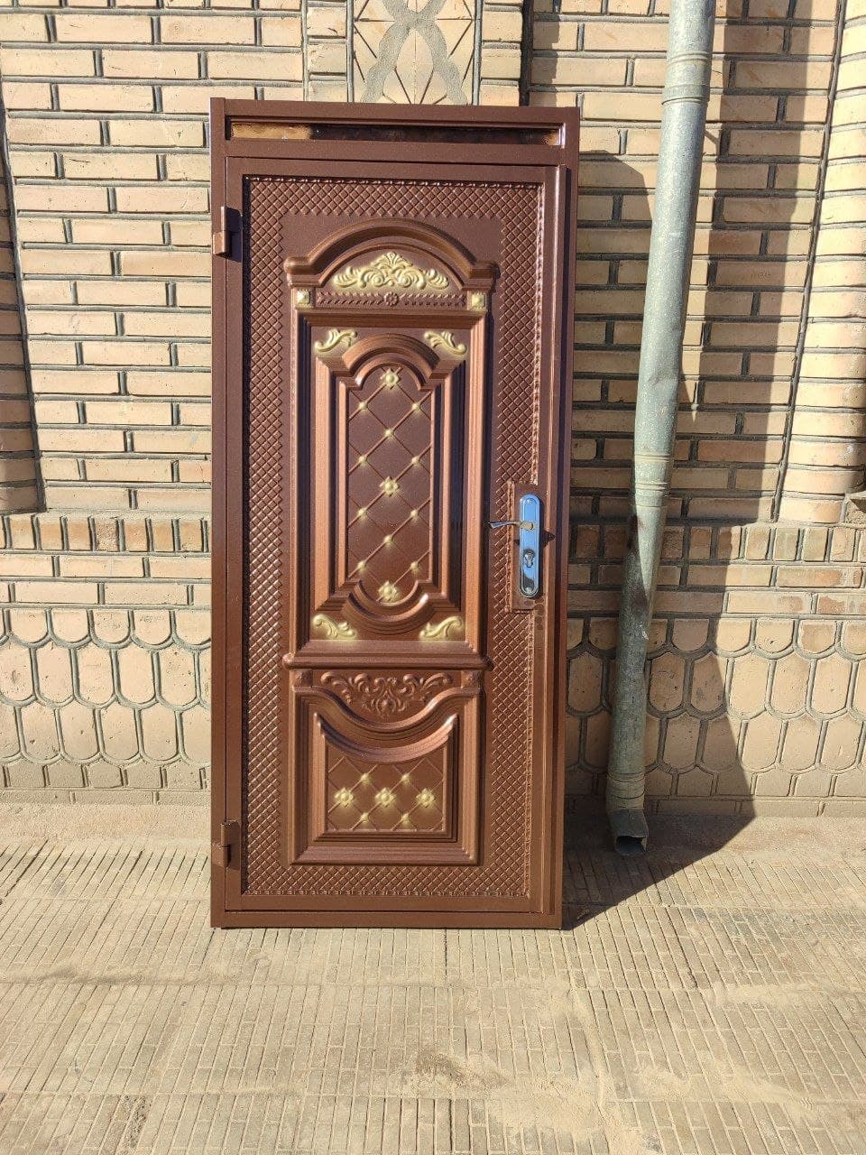 Eshiklar 1