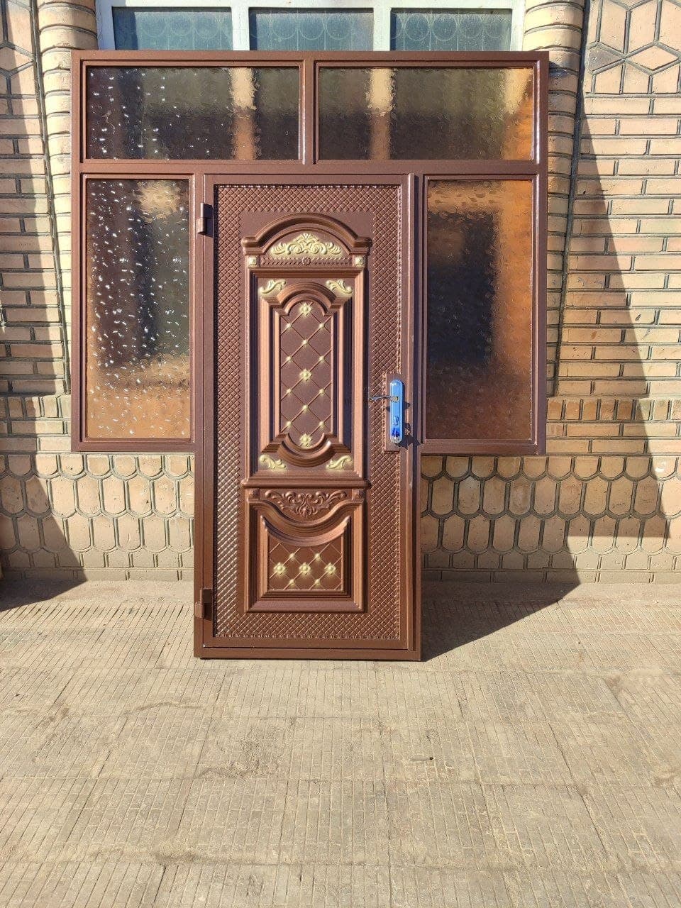 Eshiklar 3