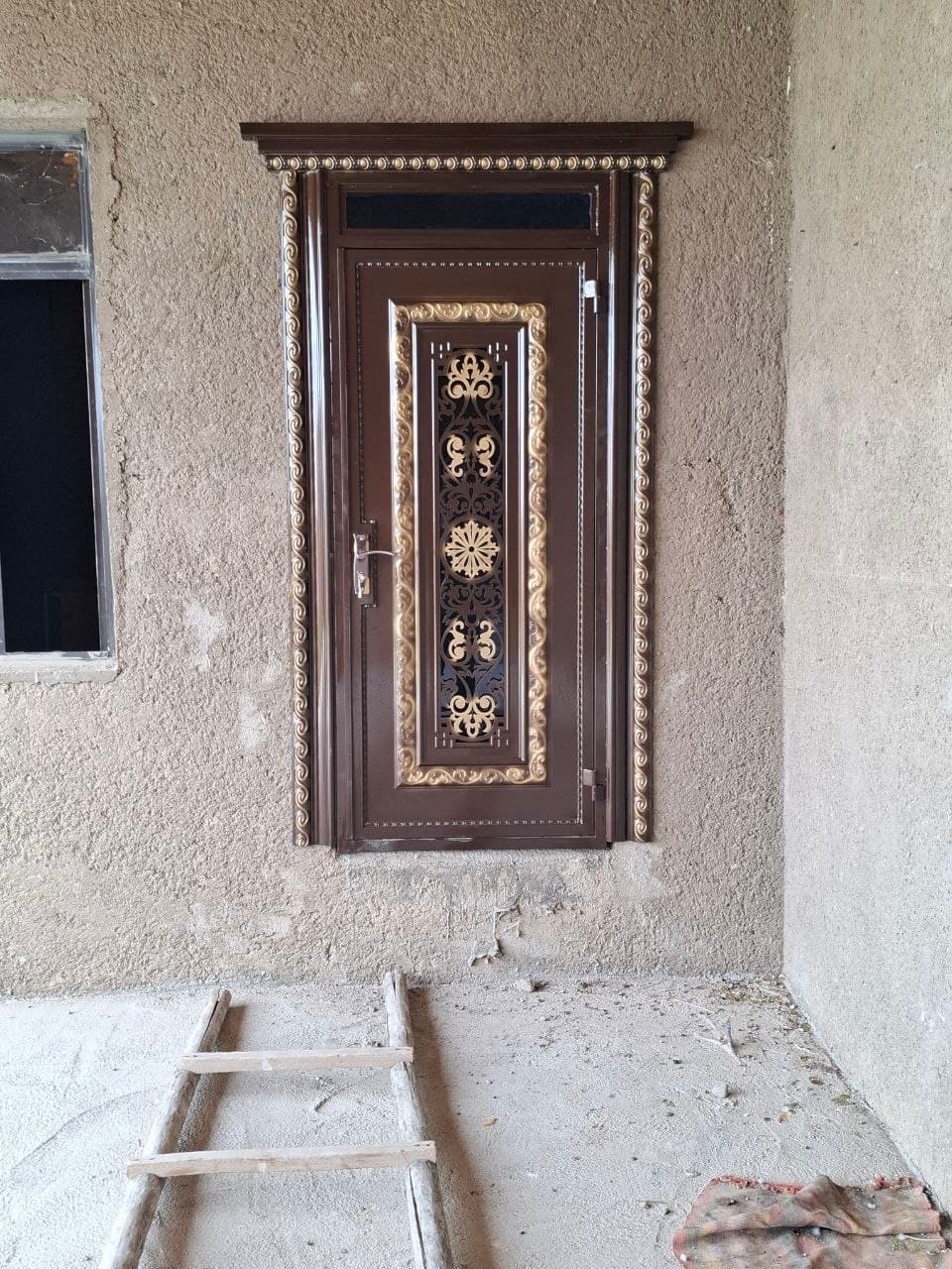 Eshiklar 2
