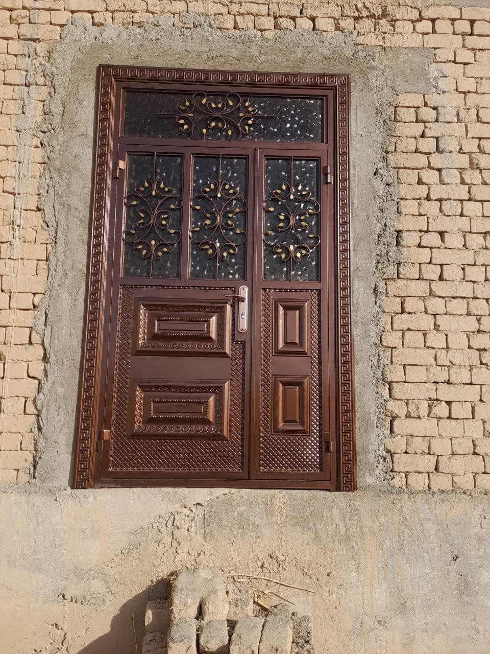 Eshiklar 1